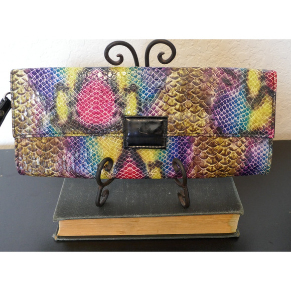 Colorful Reptile Embossed Pattern Wristlet Clutch Cocktail Evening Bag - Picture 2 of 16